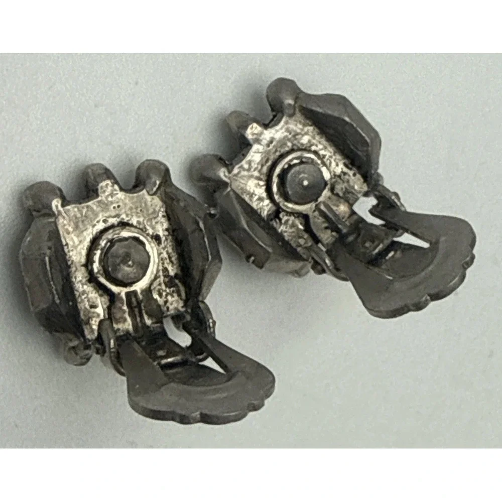 Vintage Southwestern Style Faux Turquoise Clip On Earrings Silver Tone Textured